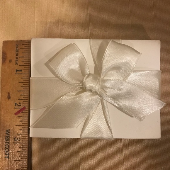 Tiffany & Co. gift cards & envelopes (12). NWOT. - Picture 3 of 4